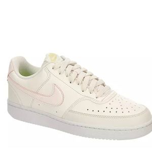NIKE WOMENS COURT VISION LOW NEXT NATURE SNEAKER - OFF WHITE Size 7